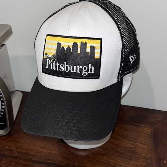 New era Pittsburgh Pirates skyline trucker MLB SnapBack style baseball cap hat - Picture 1 of 5